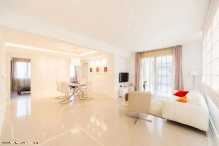 Apartment in Ayios Tychonas, Cyprus