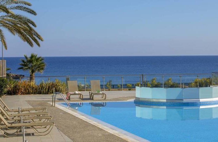 Кипр протарас апартаменты у моря какие города во флориде