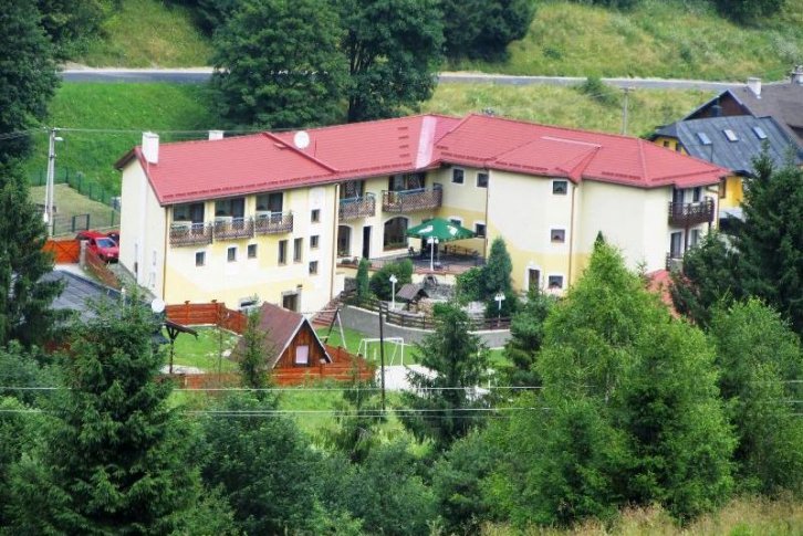 Словакия недвижимость цены отель в швейцарии в горах с бассейном