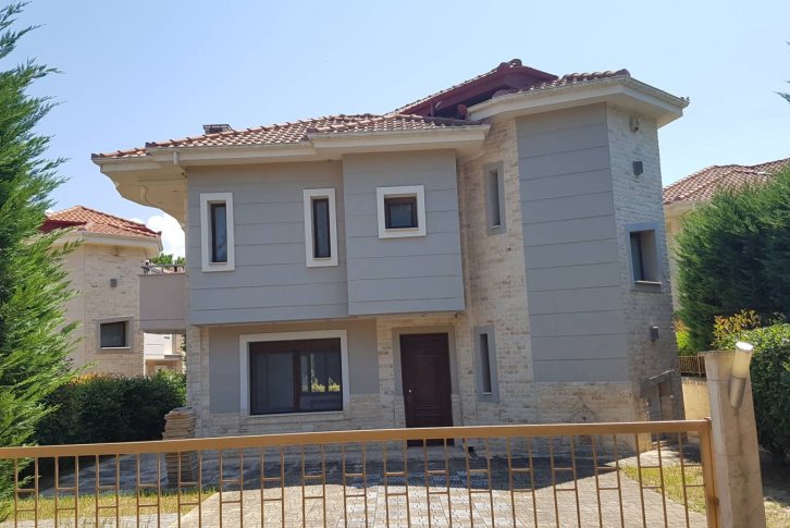 Купить дом в салониках греция аренда апартаментов в марбелье