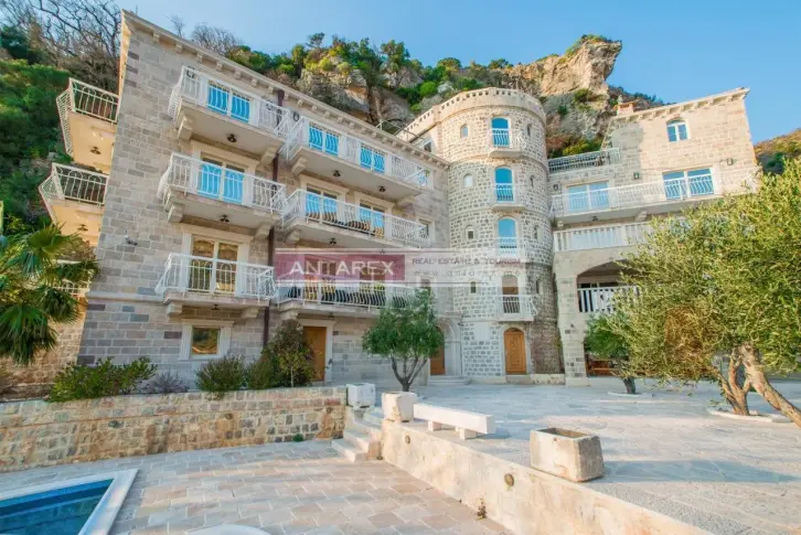 Commercial properties in Rezevici, Montenegro