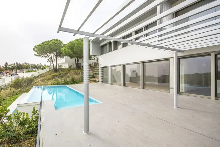 House in Cabrils, Spain