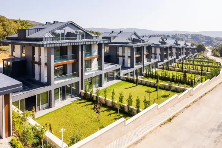 House in Cekmekoy, Turkey