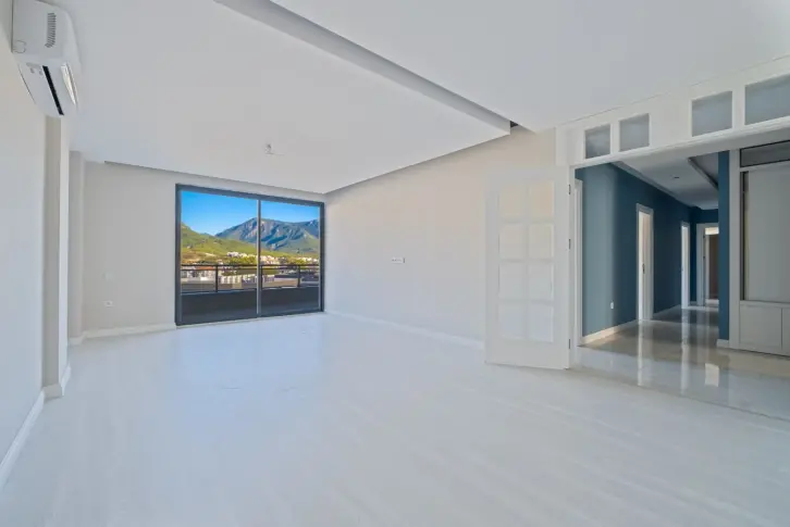 Apartment in Oba, Turkey