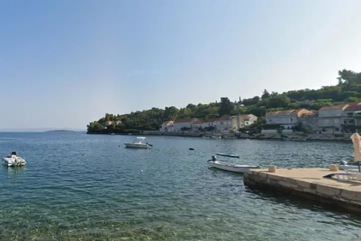 Land plot on kor, Croatia