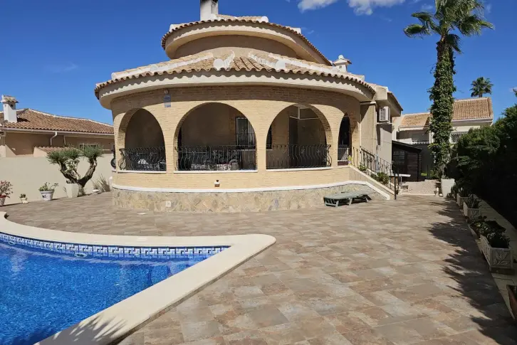 House in Benijofar, Spain