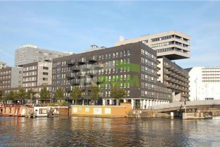 сколько стоит жилье в амстердаме